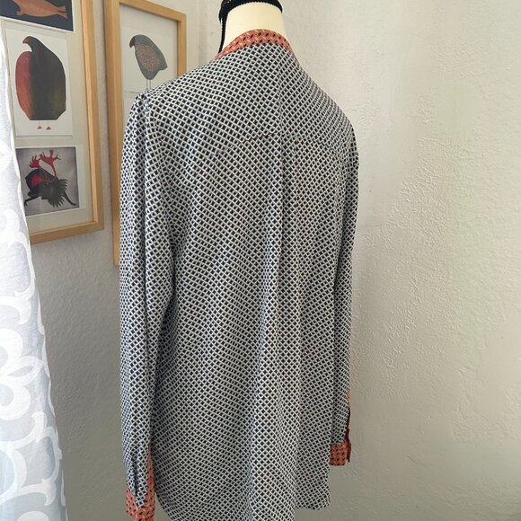 Joie 100% Silk Blouse Large Blue, Navy, White - Picture 5 of 7